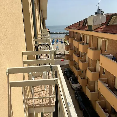 Gabbiano Sul Mare Nuova Gestione 3*