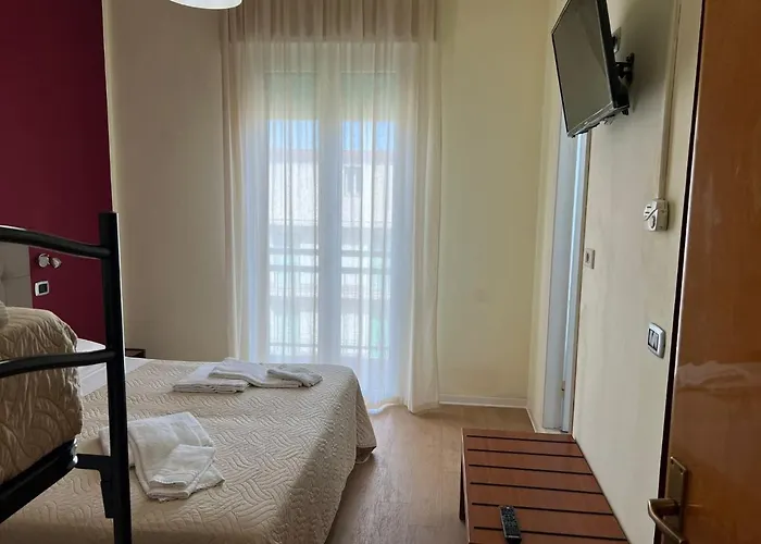 فندق Gabbiano Sul Mare Nuova Gestione بيلاريا-إيجيا مارينا